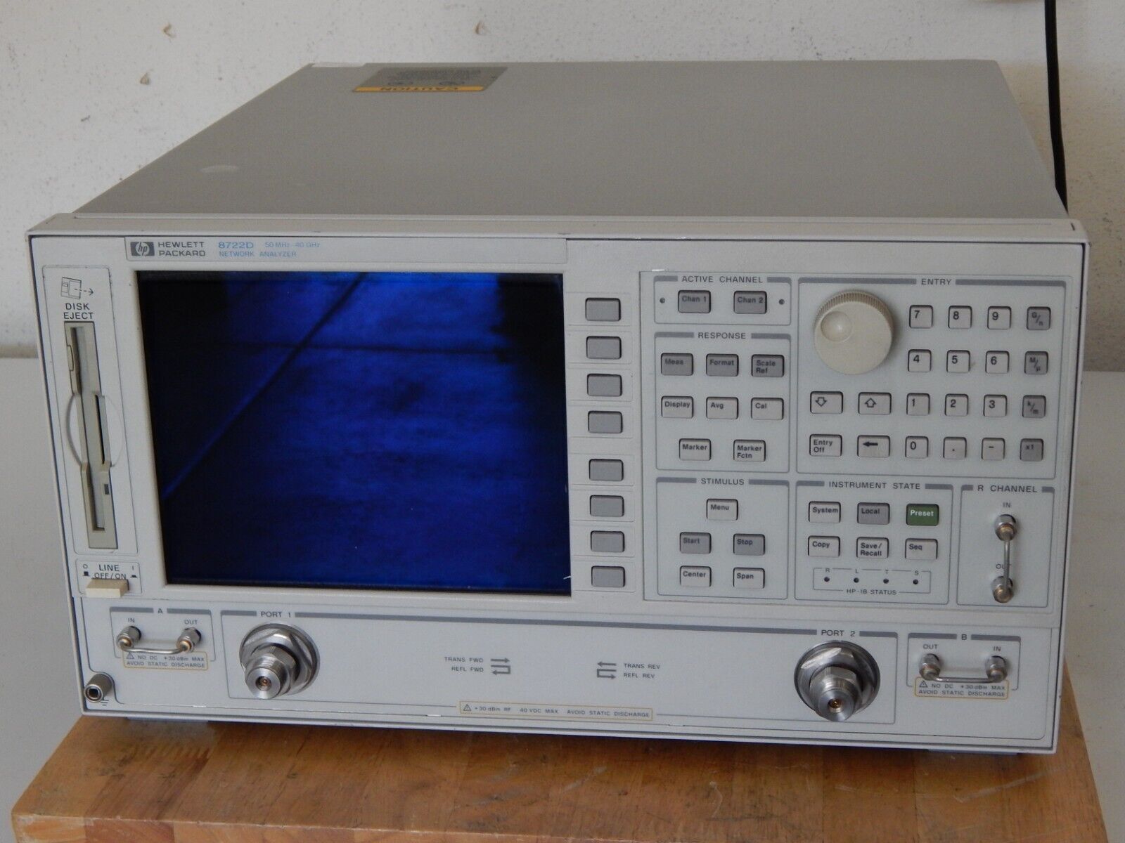 HP Agilent 8722D Network Analyzer Opt's 010, 012, 1D5, 400 S/N US36140356 WRNTY HP Agilent 8722D Network Analyzer Opt's 010, 012, 1D5, 400 S/N US36140356 WRNTY